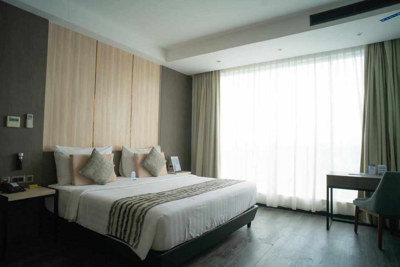 Kyriad Hotel Muraya Aceh Banda Aceh Exteriör bild